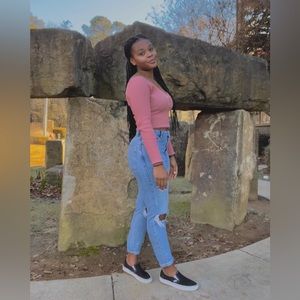 Meet your Posher, Jayrah